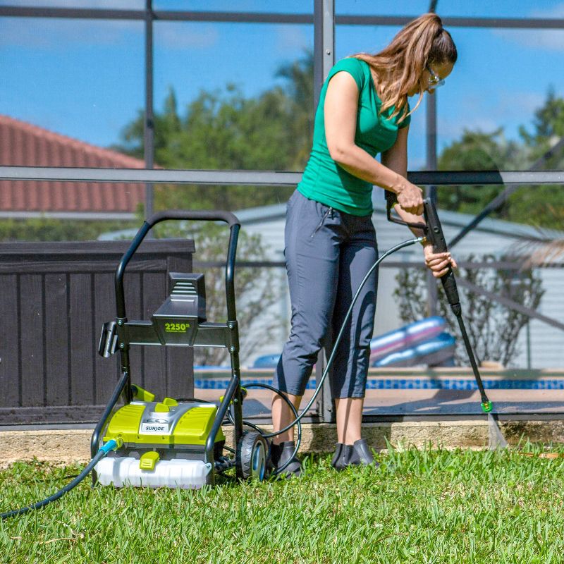Sun Joe Elite 2250 PSI Electric Pressure Washer Green