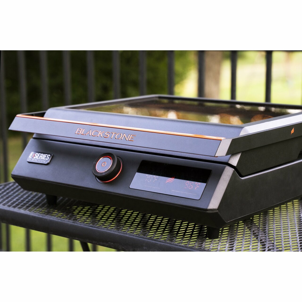 Blackstone E-Series 17' Electric Tabletop Griddle with Hood