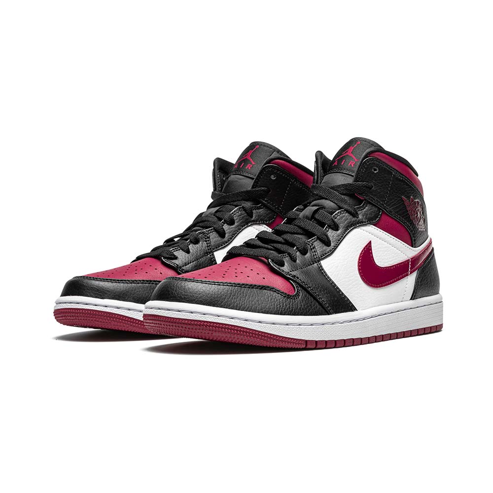 Air Jordan 1 Mid  ‘ Bred Toe ‘ 554724-066