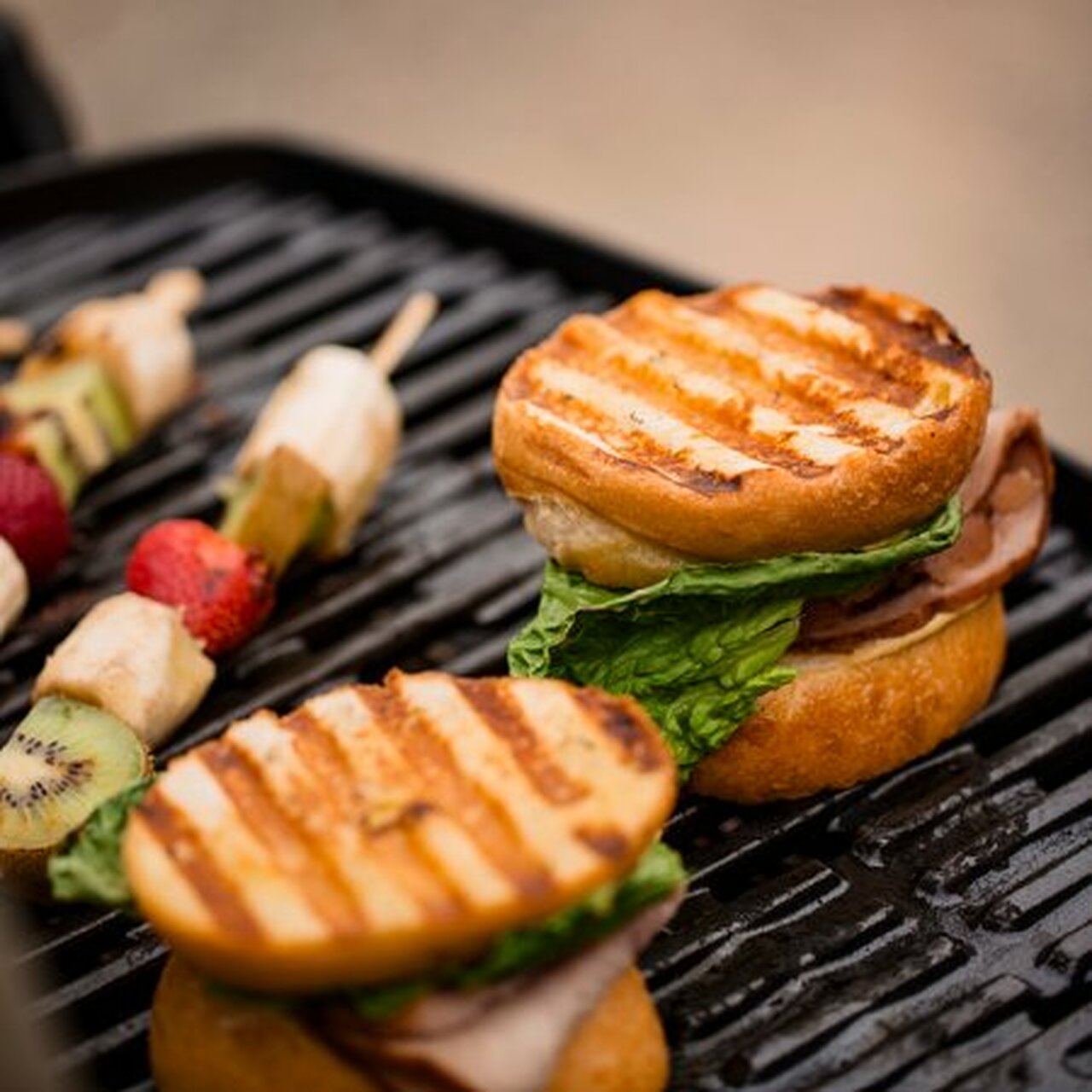 Weber Q2000 Grill