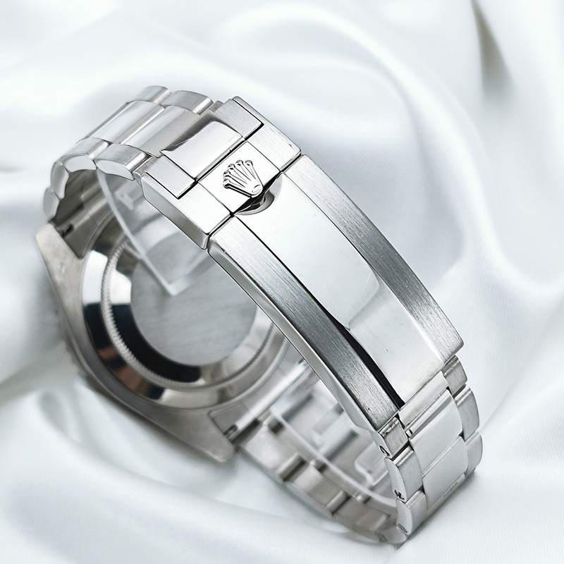 Rolex Perpetual Submariner 116610lv Series