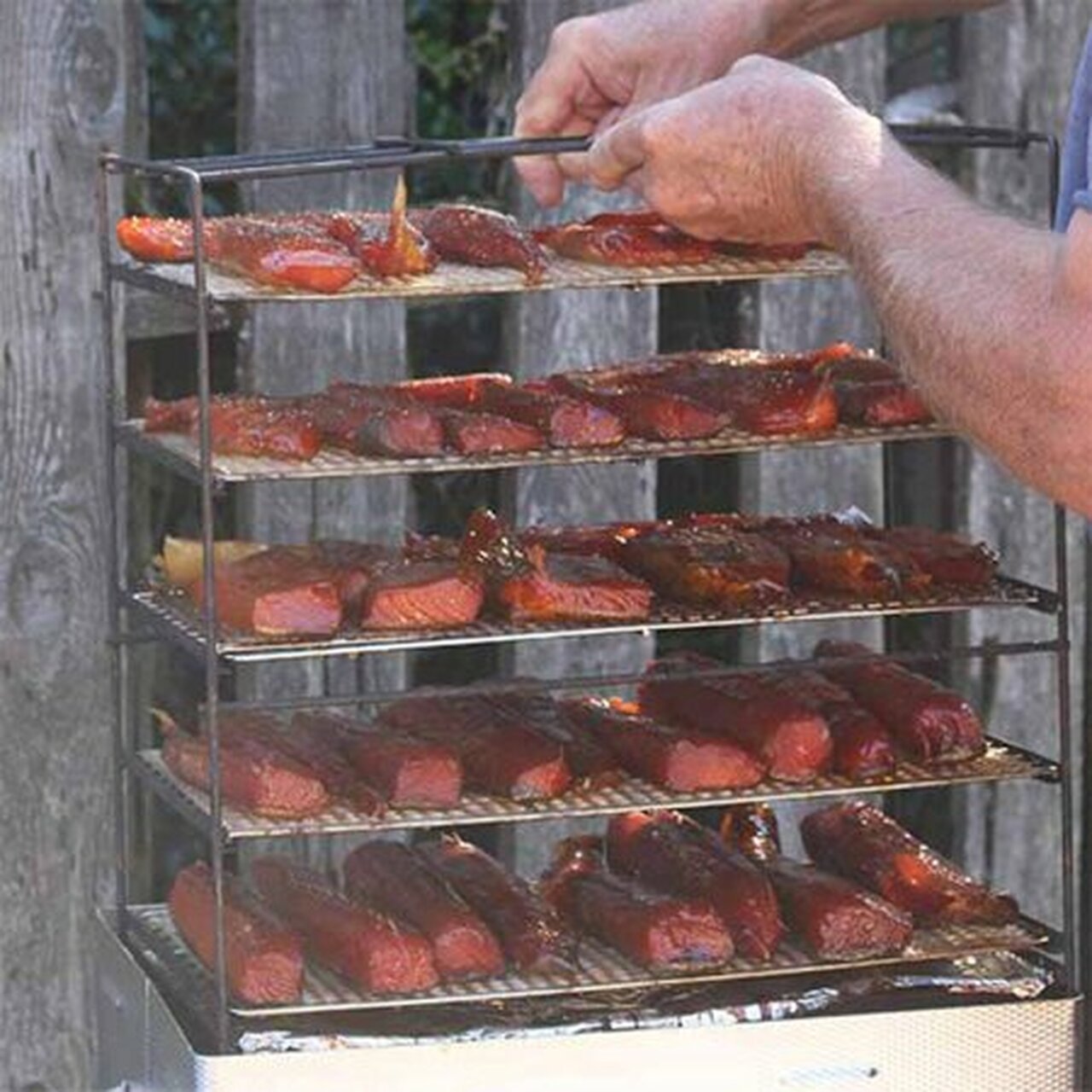 Little Chief Top Load Smoker – 9800