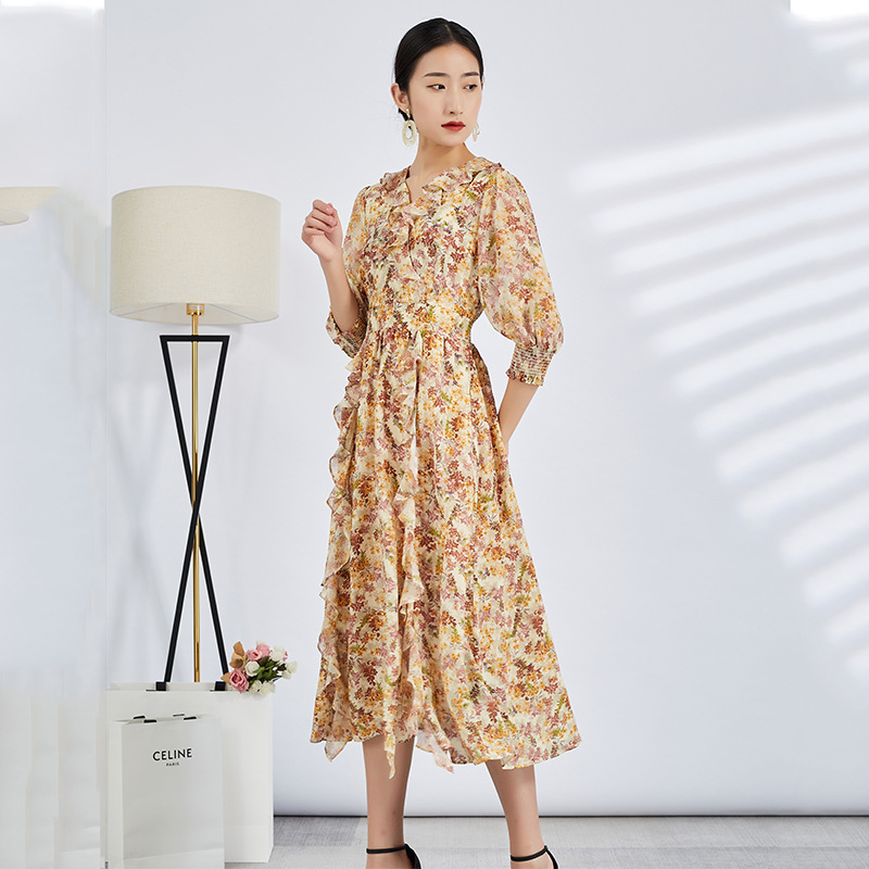 03双绉真丝连衣裙2022春夏新款v领碎花减龄荷叶边桑蚕丝大摆裙子