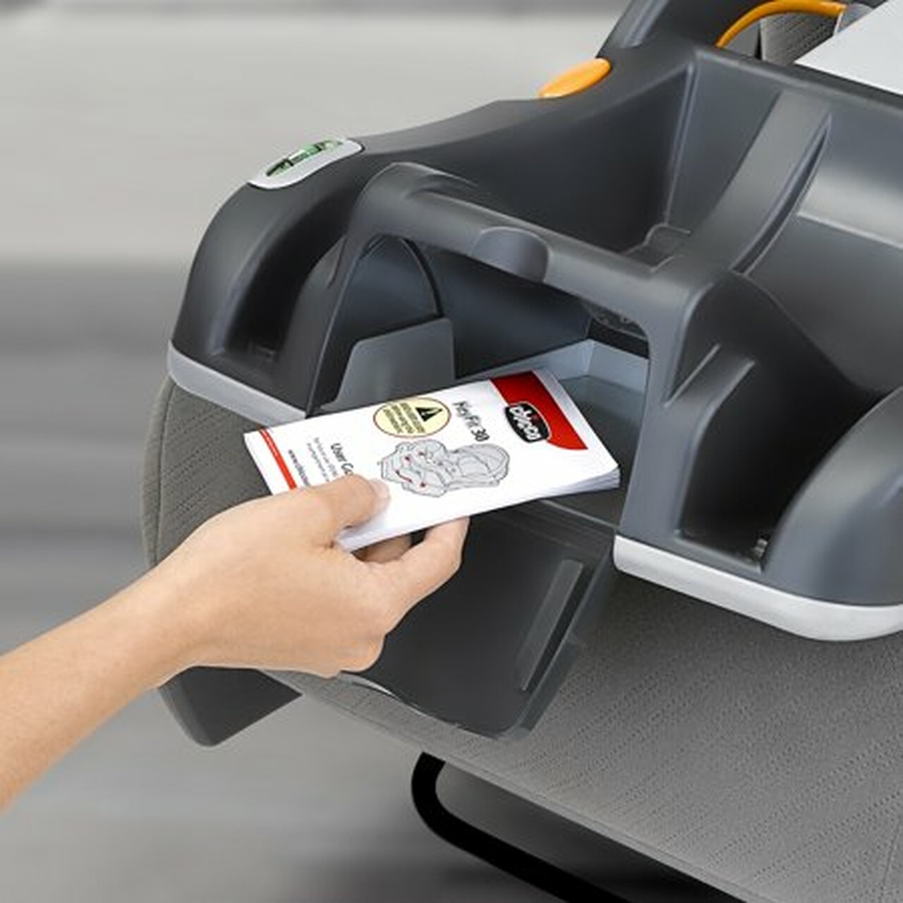 Chicco KeyFit 30 Infant Car Seat with Base, Usage 4-30 Pounds, Iron