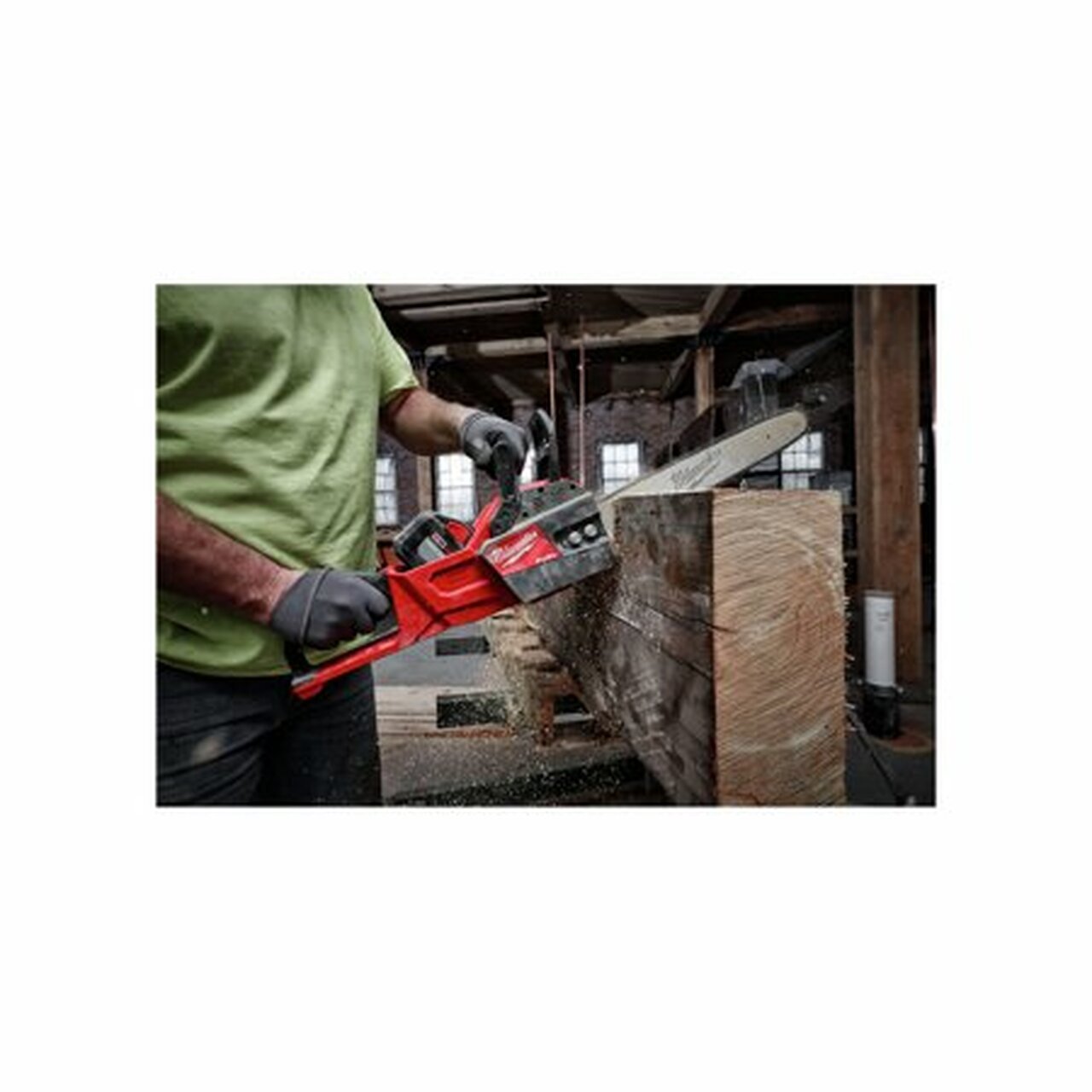 Milwaukee 2727-21HD M18 FUEL 16 in. Chainsaw Kit